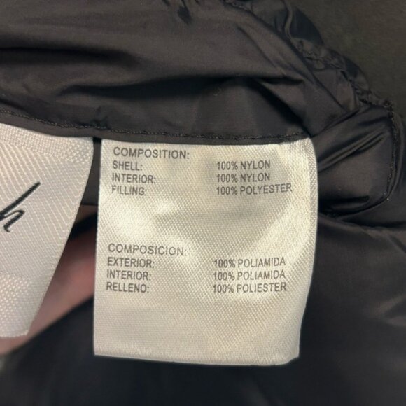 Reversible Black and Pink Puffer Vest - Picture 6 of 6